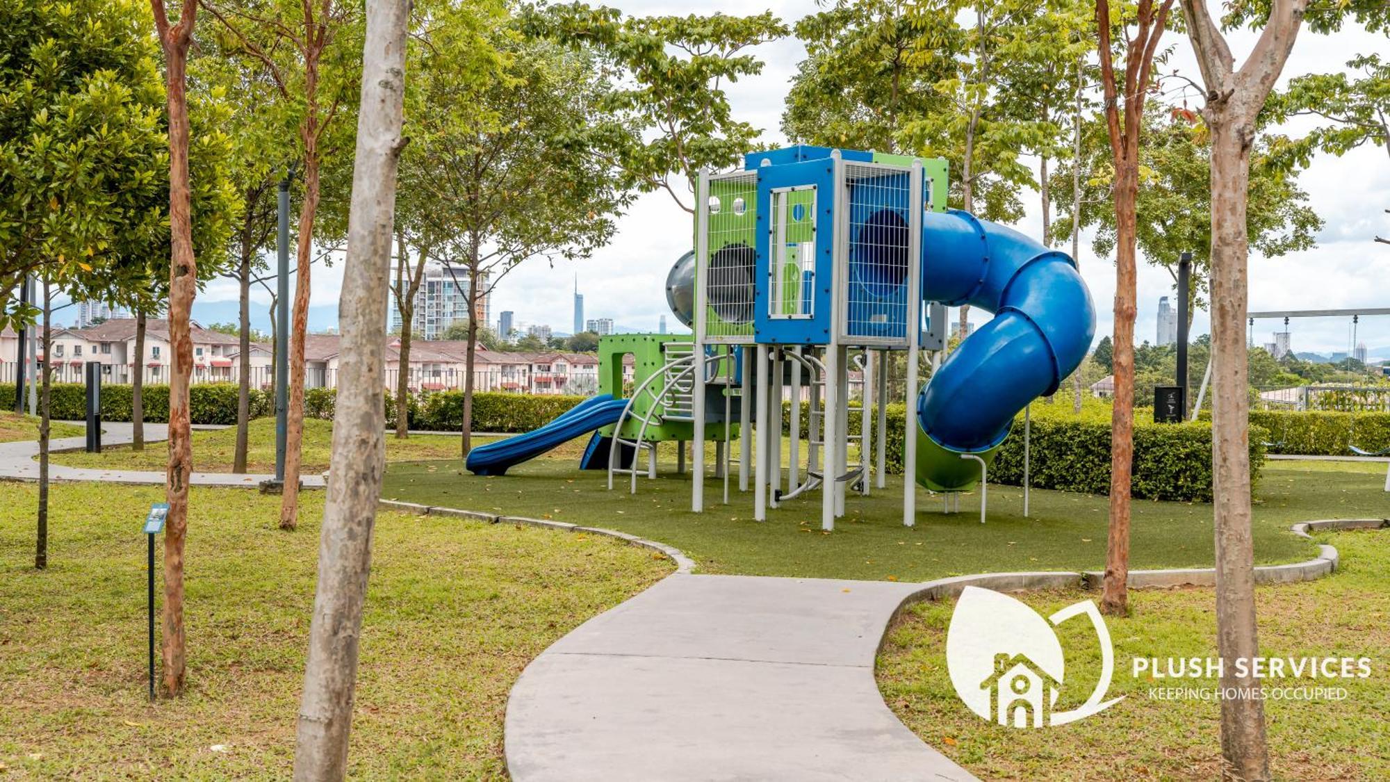 Highpark Suites At Petaling Jaya, Kelana Jaya By Plush Dış mekan fotoğraf